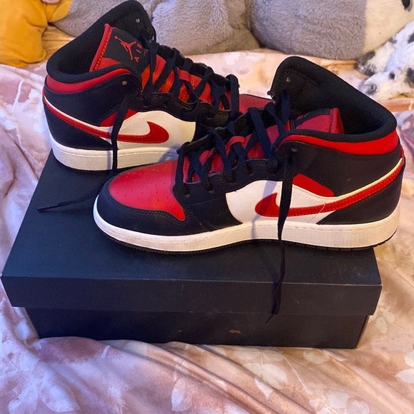 Jordans 1